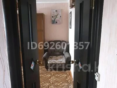 2-комнатная квартира · 44 м² · 5/5 этаж, Майкудук, Майкудук, 15й микрорайон 22 — КГУ&amp;quot;ОШ 61&amp;quot; за 8.8 млн 〒 в Караганде, Алихана Бокейханова р-н