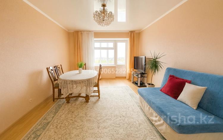 3-комнатная квартира · 65 м² · 9/12 этаж, Абая за 17.2 млн ₸ в Уральске — фото 2