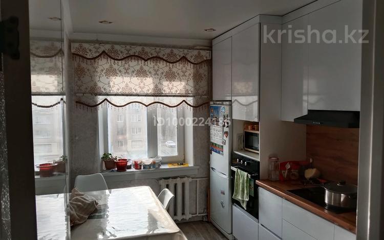 3-комнатная квартира · 58 м² · 4/9 этаж, Астана 41 за 19.5 млн 〒 в Аксу — фото 12