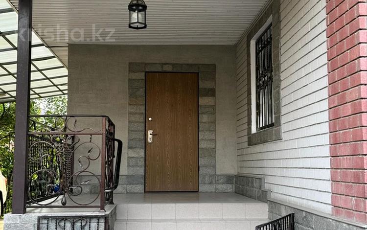 Жеке үй · 6 бөлме · 300 м² · 10 сот., мкр Таугуль-3, Шайкенова 20А — Жандосова, бағасы: 230 млн ₸ в Алматы, Ауэзовский р-н — фото 4