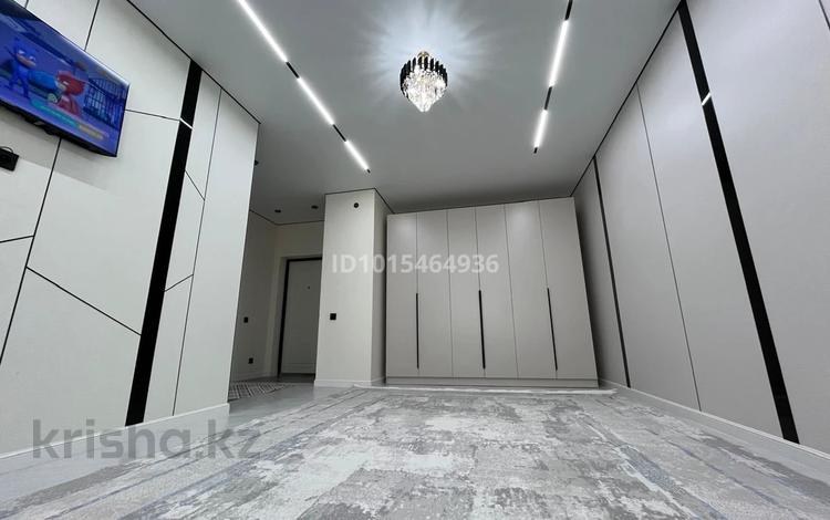 1-комнатная квартира · 42 м² · 8/12 этаж, мкр Акжайык, К. Толеметова — Төлеметова за 200 000 ₸ в Шымкенте, Абайский р-н — фото 2