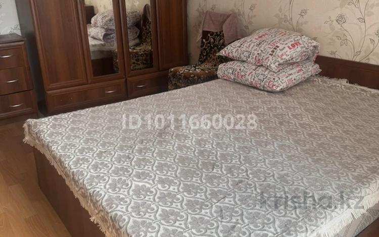 1-комнатная квартира · 52 м² · 2/9 этаж, Физкультурная 2 за 1 000 ₸ в Семее — фото 2