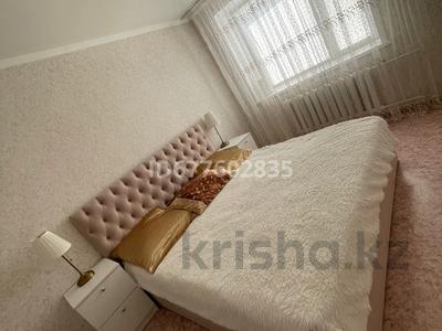 2-комнатная квартира, 65 м², 5/5 этаж помесячно, Радищева 33а за 165 000 〒 в Петропавловске