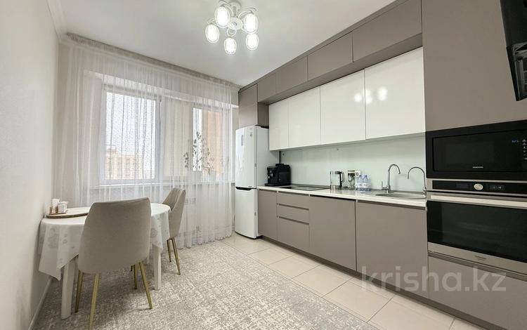 3-комнатная квартира · 86 м² · 13/24 этаж, Кайыма Мухамедханова 17 — Ханшатыр за 47.5 млн 〒 в Астане, Есильский р-н — фото 15