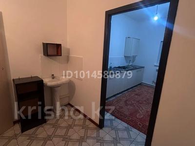 Отдельный дом · 1 комната · 50 м² · 10 сот., мкр СМП 136, Смп-136 3а за 100 000 ₸ в Атырау