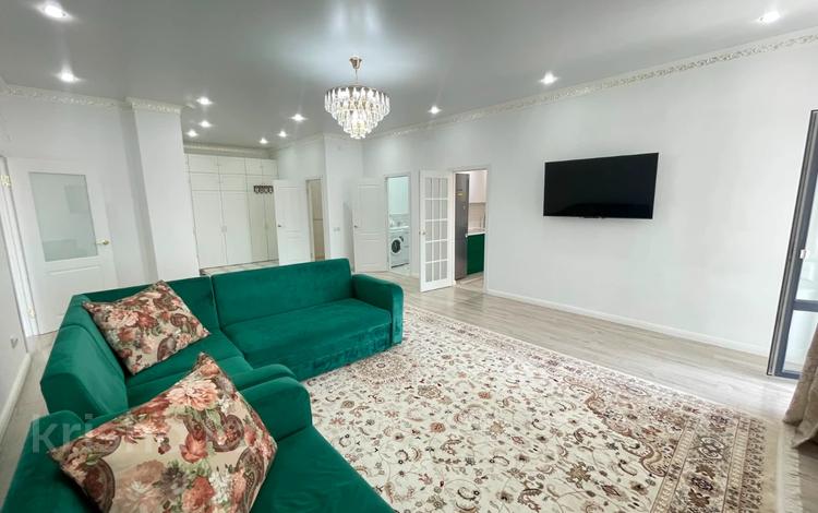 2-комнатная квартира · 86 м² · 8/10 этаж, мкр Сары Арка, Кулманова 35 за 50 млн ₸ в Атырау — фото 2