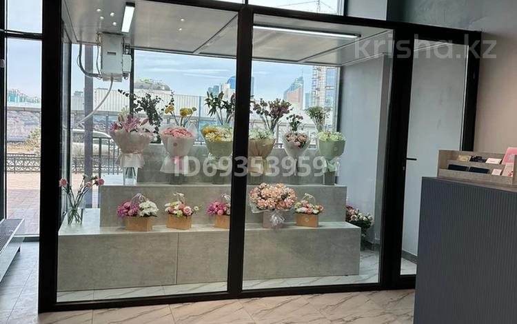 Готовый цветочный бизнес, 85 м² за 12 млн 〒 в Астане — фото 2