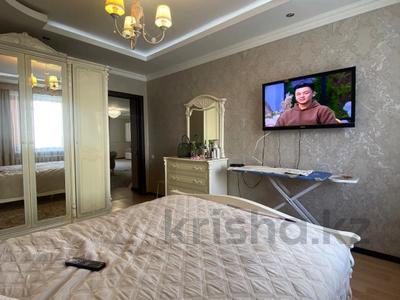 3-комнатная квартира, 90 м², 3/10 этаж, Кюйши Дины за 39 млн 〒 в Астане, Алматы р-н