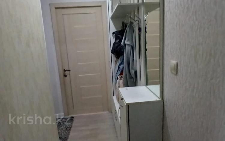 2-комнатная квартира · 44 м² · 1/5 этаж, мкр 5, Абая за 12.5 млн ₸ в Актобе — фото 2