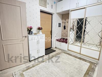 3-бөлмелі пәтер · 74.5 м² · 6/12 қабат, мкр Туран-2 48A, бағасы: 32 млн ₸ в Шымкенте, Каратауский р-н