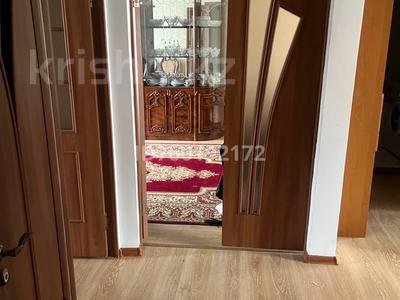 3-бөлмелі пәтер · 62 м² · 5/5 қабат, Айтеке би 30А 9 — Находится прямо в центре города, рядом есть Nurbank, Kaspi bank, скарлет, бағасы: 22.5 млн ₸ в Таразе