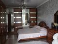 7-комнатный дом помесячно, 300 м², 8 сот., Курортная за 1.8 млн 〒 в Алматы — фото 15
