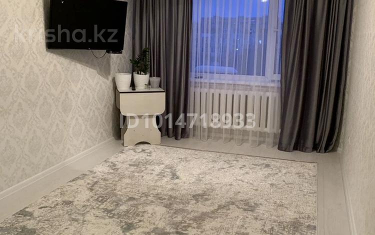 3-комнатная квартира · 70 м² · 5/5 этаж, мкр 8 70 за 18 млн ₸ в Актобе — фото 2