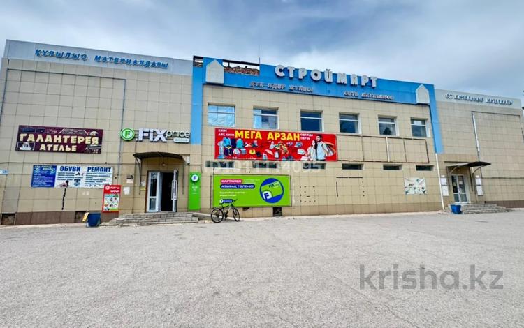 Еркін, дүкендер мен бутиктер · 1209.5 м², бағасы: 182 млн ₸ в Топаре — фото 8