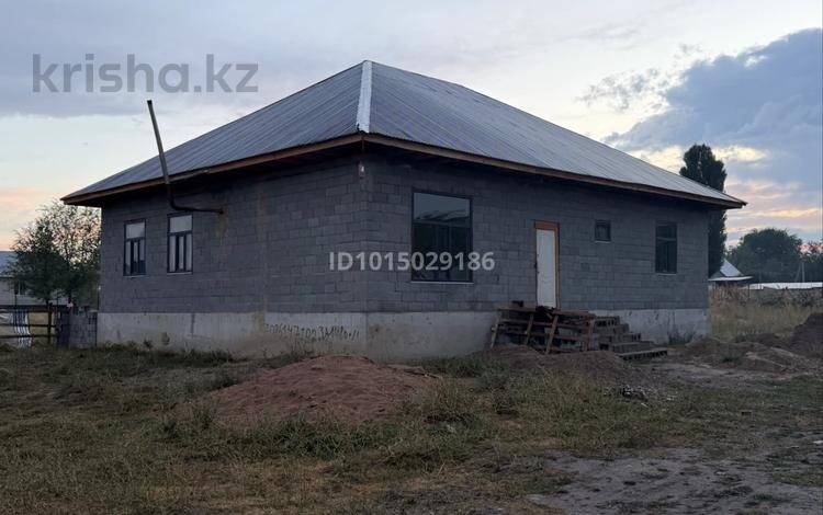 Отдельный дом · 5 комнат · 180 м² · 8 сот., п. Шиен — Возле школа за 11 млн ₸ в Узынагаш — фото 2