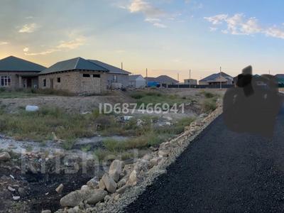 Продажа домов и дачи в Атырауской обл.: Отдельный дом · 4 комнаты · 256 м² · 8 сот., мкр Самал, Самал 23 улица 27 за 30 млн 〒 Отдельный дом · 4 комнаты · 256 м² · 8 сот., мкр Самал, Самал 23 улица 27 за 30 млн 〒 в Атырау