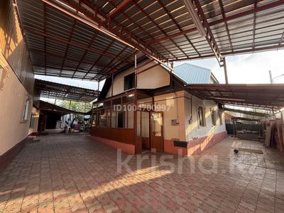 Отдельный дом · 4 комнаты · 120 м² · 7.5 сот., мкр Достык 39 — Карахан за 105 млн 〒 в Алматы, Ауэзовский р-н