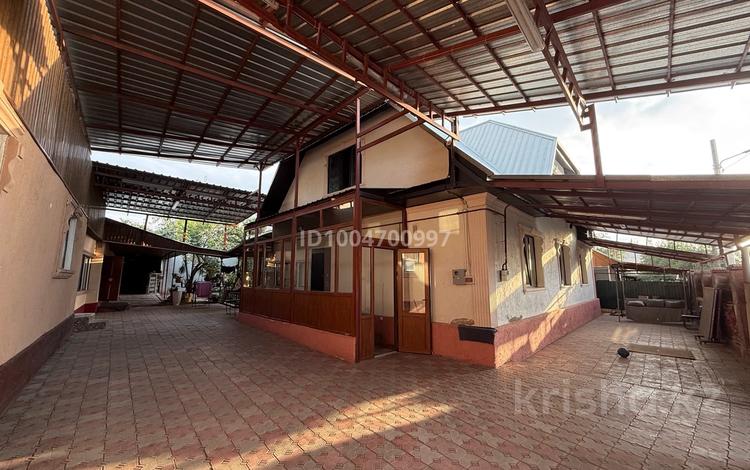 Отдельный дом · 4 комнаты · 120 м² · 7.5 сот., мкр Достык 39 — Карахан за 105 млн 〒 в Алматы, Ауэзовский р-н — фото 2