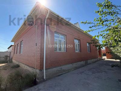 Жеке үй · 5 бөлме · 180 м² · 10 жүзд., ул. Мунайшы 13, бағасы: 32 млн ₸ в 