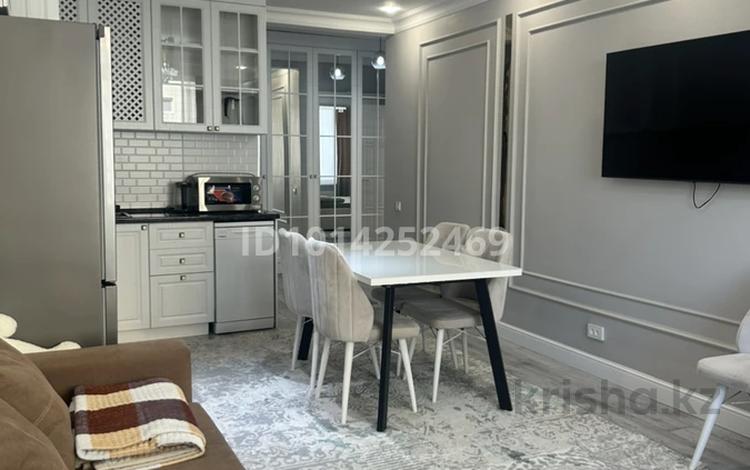 2-комнатная квартира · 53.9 м² · 4/9 этаж, Кабанбай батыра 38/1 за 400 000 ₸ в Астане, Есильский р-н — фото 2