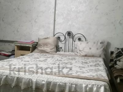 2-комнатная квартира · 50 м² · 2/5 этаж, Момышулы — Чайжунусова за 15 000 ₸ в Семее