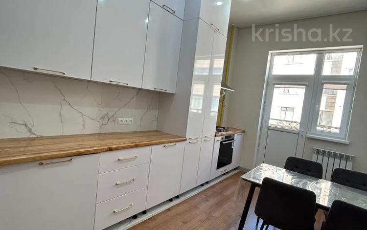 2-бөлмелі пәтер · 75 м² · 8/14 қабат, 19-ш/а., 19 мкрн 5, бағасы: 30 млн ₸ в Актау, 19-й мкр — фото 4