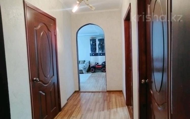 Отдельный дом · 4 комнаты · 100 м² · 6 сот., Башикова за ~ 23.8 млн 〒 в Усть-Каменогорске — фото 2