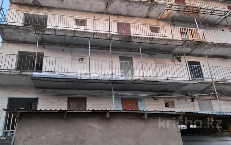 2-бөлмелі пәтер · 41 м² · 3/5 қабат, Сапак датка 23, бағасы: 10 млн ₸ в Шымкенте, Аль-Фарабийский р-н — фото 12