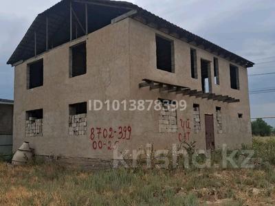 Жеке үй · 4 бөлме · 240 м² · 8 жүзд., Қалдаяқов 25 — Углавой, бағасы: 9.5 млн ₸ в Ельтае