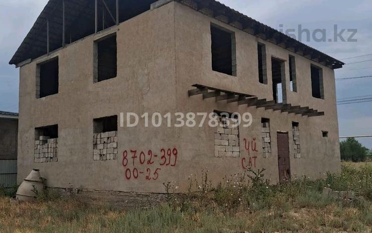 Жеке үй · 4 бөлме · 240 м² · 8 жүзд., Қалдаяқов 25 — Углавой, бағасы: 9.5 млн ₸ в Ельтае — фото 2