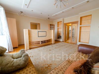 3-бөлмелі пәтер · 96.3 м² · 8/16 қабат, мкр Мамыр-3 23 — Только семейным на длительный срок, бағасы: 400 000 ₸ в Алматы, Ауэзовский р-н
