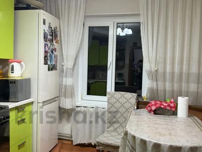 2-комнатная квартира · 52 м² · 5/5 этаж, мкр Аксай-3А за 34 млн ₸ в Алматы, Ауэзовский р-н