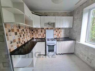 2-комнатная квартира · 51.8 м² · 4/9 этаж, пр. Металлургов — район Школы №2 за 11.8 млн 〒 в Темиртау