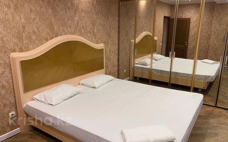 2-комнатная квартира · 80 м² · 17/41 этаж, Достык 5 за 18 000 ₸ в Астане, Есильский р-н — фото 2