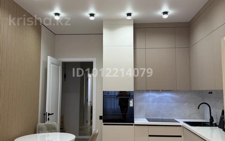2-комнатная квартира · 52 м² · 15/17 этаж, Туран 43/5 за 350 000 ₸ в Астане, Нура р-н — фото 2
