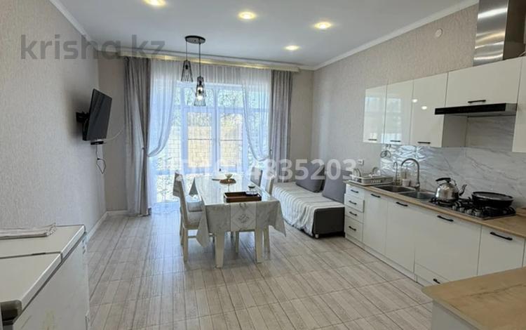 Отдельный дом · 4 комнаты · 150 м² · 10 сот., Дорожная — Не доезжая междугородки за 35 млн ₸ в Кордае — фото 2