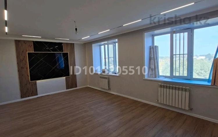 1-бөлмелі пәтер · 40 м² · 7/9 қабат, Академика Чокина 170/2 — Камзина-Чокина, бағасы: 23 млн ₸ в Павлодаре — фото 2