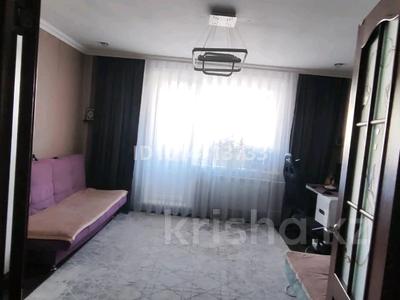 3-комнатная квартира · 76 м² · 2/5 этаж, 40 лет победы 76/2 — Возле магазина Легион Центр 3 за 19 млн ₸ в Шахтинске