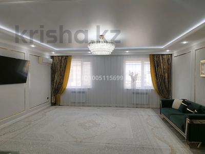 5-комнатная квартира · 140 м² · 4 этаж, 16-й мкр 15/1 за 43 млн ₸ в Актау