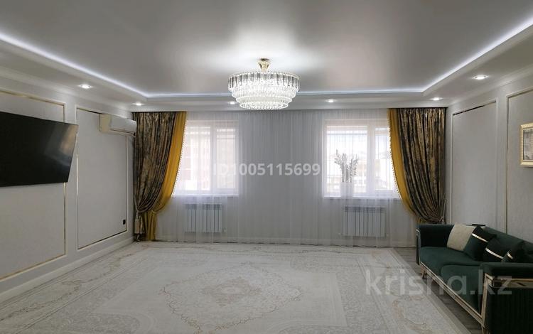 5-бөлмелі пәтер · 140 м² · 4 қабат, 16-ш/а. 15/1, бағасы: 43 млн ₸ в Актау, 16-й мкр  — фото 2