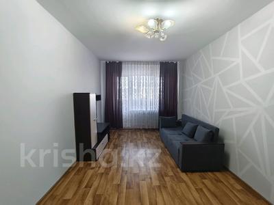 2-бөлмелі пәтер · 65 м² · 9/15 қабат, Юго-Восток ш/а., Шахтеров 52, бағасы: 250 000 ₸ в Караганде, Казыбек би р-н