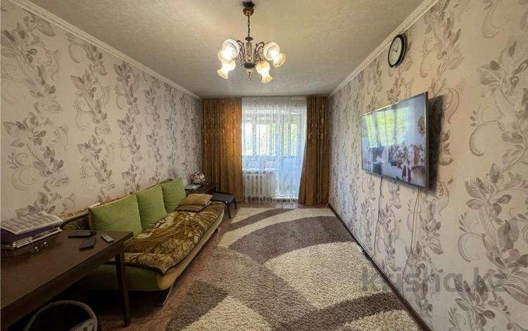 3-комнатная квартира · 61 м² · 2/5 этаж, ул. Квартал 6А за 13 млн ₸ в Темиртау — фото 2