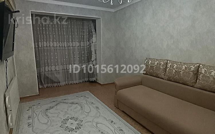 3-комнатная квартира · 70 м² · 2/5 этаж, 12-й мкр 11 за 22.9 млн ₸ в Актау — фото 2