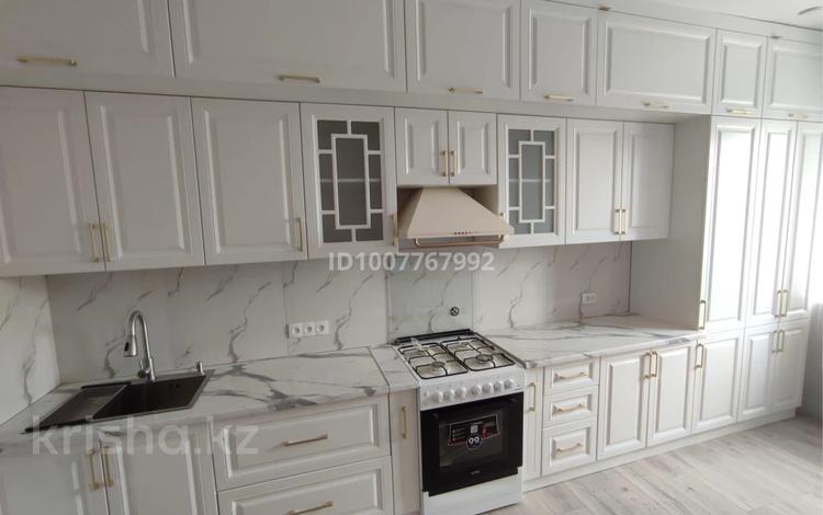 2-комнатная квартира · 68 м² · 2/5 этаж, Сатпаева 11а за 200 000 ₸ в Таразе — фото 2