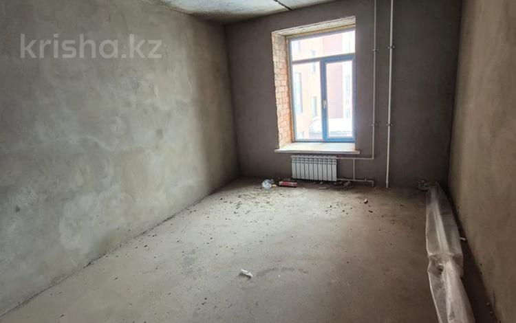 3-бөлмелі пәтер · 107 м² · 2/6 қабат, Папанина 34А, бағасы: 44.6 млн ₸ в Семее — фото 11