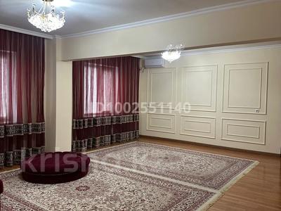 5-комнатная квартира · 162.5 м² · 5/5 этаж, сатпаева 21 за 60 млн 〒 в Атырау, мкр Авангард-2