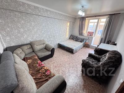 Продажа квартир в Алматы: 1-комнатная квартира · 35.2 м² · 5/5 этаж, Тынышбаева 3 за 21.4 млн 〒 1-комнатная квартира · 35.2 м² · 5/5 этаж, Тынышбаева 3 за 21.4 млн 〒 в Алматы, Турксибский р-н