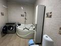 Жеке үй · 8 бөлме · 300 м², Самал 66, бағасы: 150 000 ₸ в Булактах — фото 12