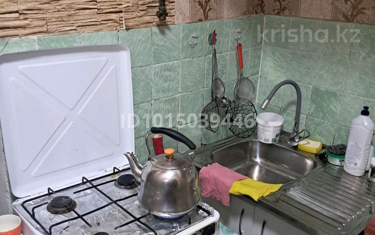 2 бөлме · 44 м² · 4/4 қабат, Алдиярова 34 — Возле обл военкомат, бағасы: 40 000 ₸ в Шымкенте, Енбекшинский р-н — фото 2