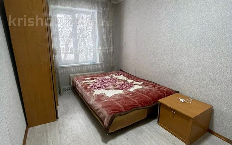 1-комнатная квартира, 18 м², 2/4 этаж, Абылайхана за 7.7 млн 〒 в Алматы, Алмалинский р-н — фото 2